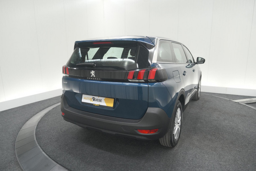Peugeot 5008 PureTech 130 EAT8 Active Pack | 7 Zitplaatsen | Camera | Navigatie | Apple Carplay | Parkeersensoren