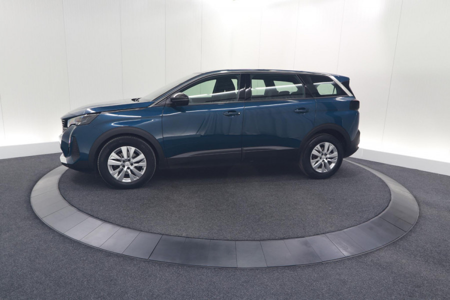Peugeot 5008 PureTech 130 EAT8 Active Pack | 7 Zitplaatsen | Camera | Navigatie | Apple Carplay | Parkeersensoren