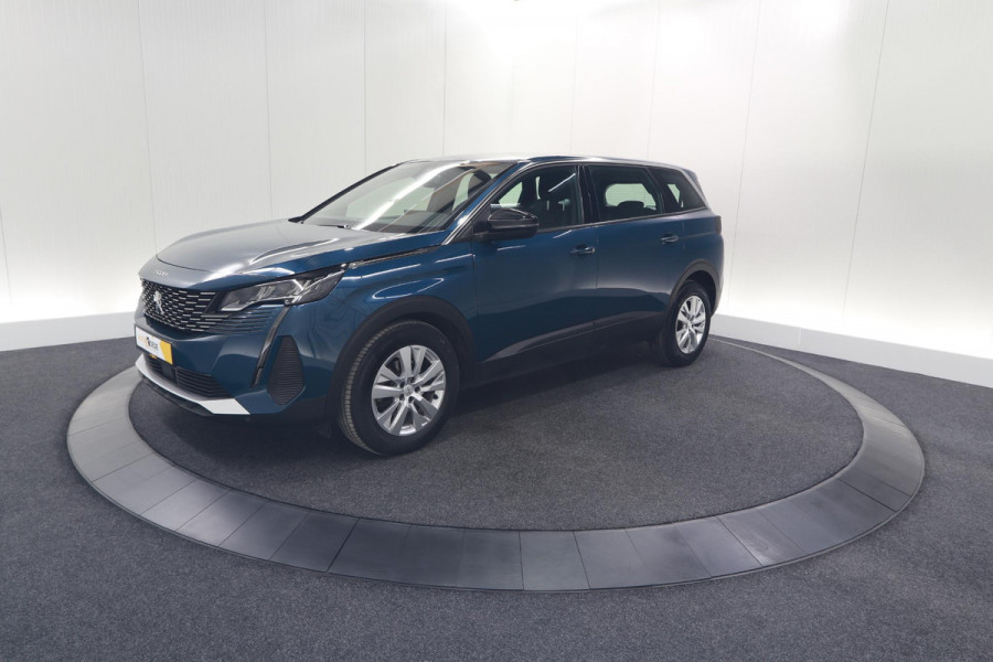 Peugeot 5008 PureTech 130 EAT8 Active Pack | 7 Zitplaatsen | Camera | Navigatie | Apple Carplay | Parkeersensoren