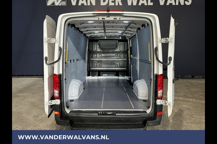 Volkswagen Crafter 2.0 TDI 141pk L3H2 L2H1 Euro6 Airco | Camera | Navigatie | Apple Carplay | Adaptieve Cruisecontrol Android Auto, Parkeersensoren, Stoelverwarming, Bijrijdersbank