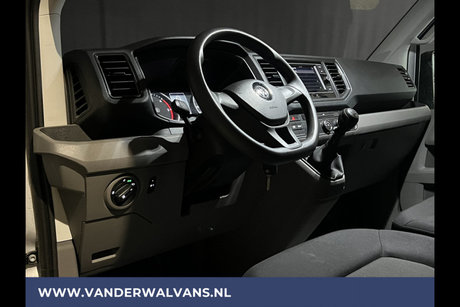 Volkswagen Crafter 2.0 TDI 141pk L3H2 L2H1 Euro6 Airco | Camera | Apple Carplay | Android Auto Bijrijdersbank