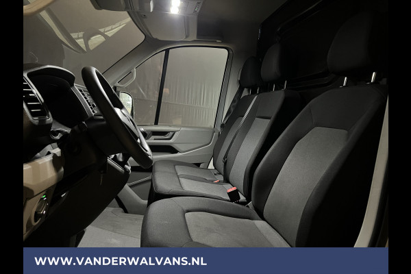 Volkswagen Crafter 2.0 TDI 141pk L3H2 L2H1 Euro6 Airco | Camera | Apple Carplay | Android Auto Bijrijdersbank