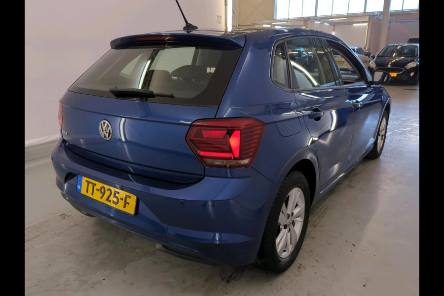 Volkswagen Polo 1.0 TSI Comfortline Business NAVI | ECC | CRUISE