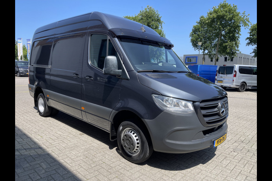 Mercedes-Benz Sprinter 516 2.2 CDI L2H2 dubbellucht / vaste prijs rijklaar € 26.950 ex btw / lease vanaf € 440 / euro 6 / bpm vrij / tegen een meerprijs kunnen wij een trekhaak 3500 kg monteren !