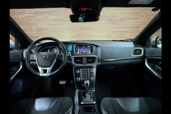 Volvo V40 2.0 T5 245 PK R-Design | BLIS | Adaptive Cruise Control | Navigatie
