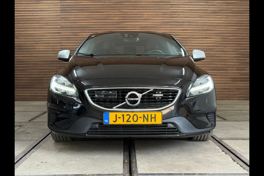 Volvo V40 2.0 T5 245 PK R-Design | BLIS | Adaptive Cruise Control | Navigatie