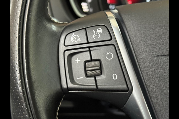 Volvo V40 2.0 T5 245 PK R-Design | BLIS | Adaptive Cruise Control | Navigatie