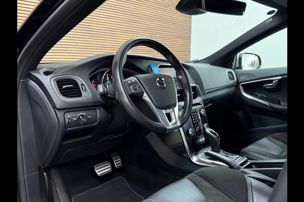 Volvo V40 2.0 T5 245 PK R-Design | BLIS | Adaptive Cruise Control | Navigatie