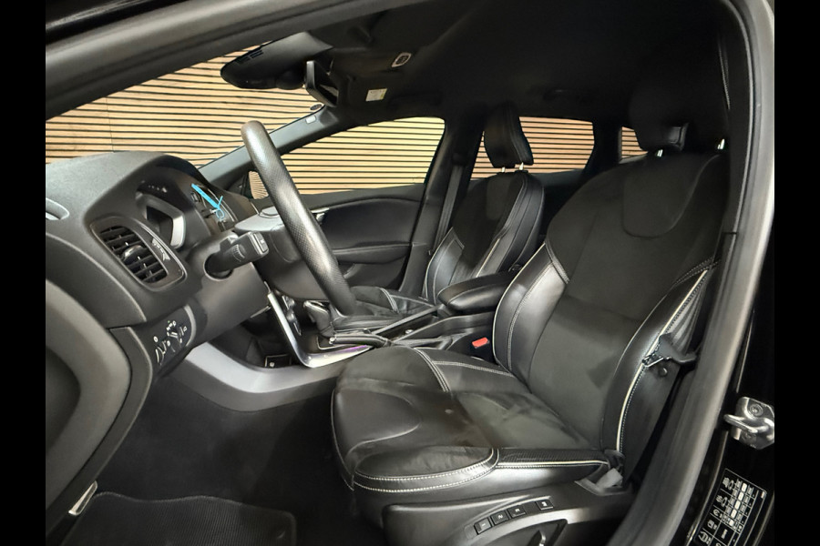 Volvo V40 2.0 T5 245 PK R-Design | BLIS | Adaptive Cruise Control | Navigatie