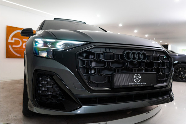 Audi Q8 60 TFSI E Quattro S-Edition Competition 490PK FACELIFT | 2025 PER DIRECT LEVERBAAR | 5 Jaar Garantie | BOMVOL!