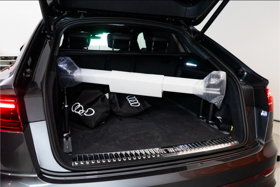 Audi Q8 60 TFSI E Quattro S-Edition Competition 490PK FACELIFT | 2025 PER DIRECT LEVERBAAR | 5 Jaar Garantie | BOMVOL!