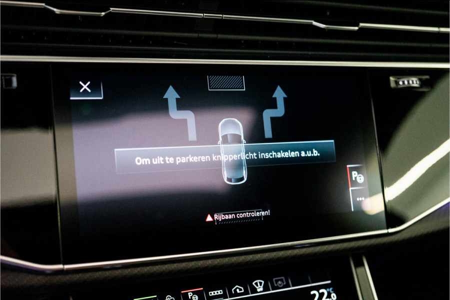 Audi Q8 60 TFSI E Quattro S-Edition Competition 490PK FACELIFT | 2025 PER DIRECT LEVERBAAR | 5 Jaar Garantie | BOMVOL!