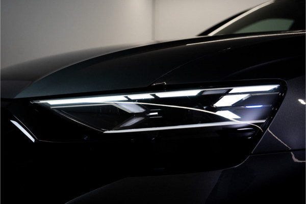 Audi Q8 60 TFSI E Quattro S-Edition Competition 490PK FACELIFT | 2025 PER DIRECT LEVERBAAR | 5 Jaar Garantie | BOMVOL!
