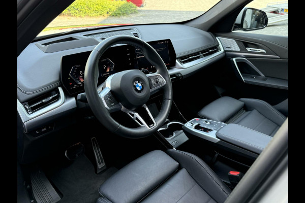 BMW X1 sDrive20i M-sport|Pano|LED|VOL