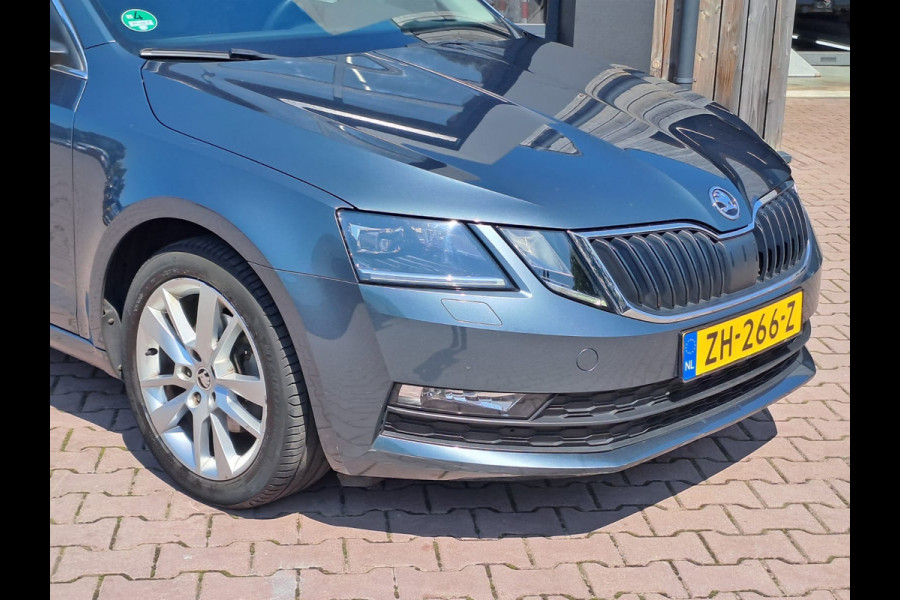 Škoda Octavia Combi 1.0 TSI Greentech Ambition Business | LED | Trekhaak | Navi | PDC | App-connect |