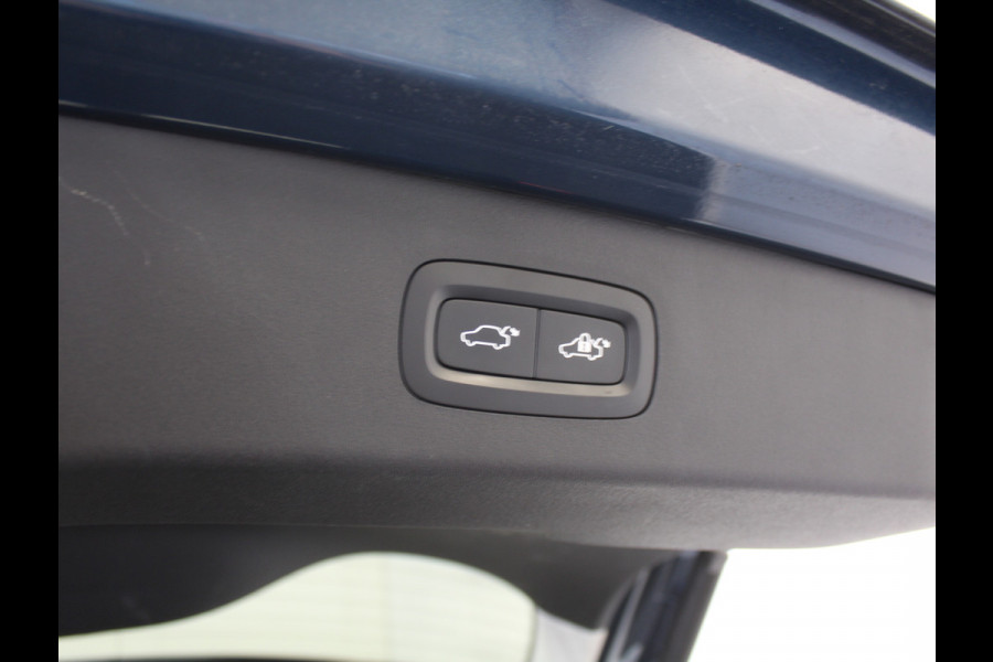 Lynk & Co 01 1.5 12 X OP VOORRAAD V.A. 40.000 KM | CARPLAY | 360CAMERA | DAB | PANODAK | LED | STOELVERW | ADAPCRUISE | WIFI |