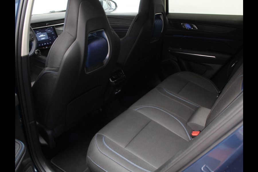 Lynk & Co 01 1.5 12 X OP VOORRAAD V.A. 40.000 KM | CARPLAY | 360CAMERA | DAB | PANODAK | LED | STOELVERW | ADAPCRUISE | WIFI |