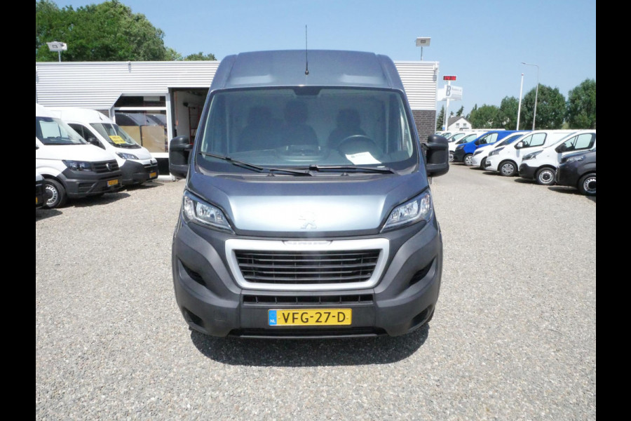 Peugeot Boxer 2.2 BlueHDi 120PK, L2H2, Airco