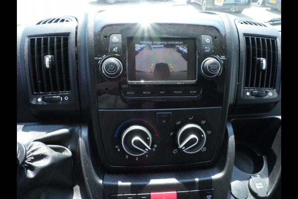Peugeot Boxer 2.2 BlueHDi 120PK, L2H2, Airco