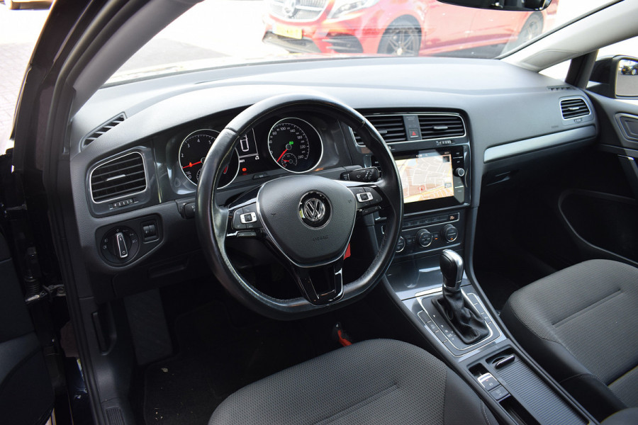Volkswagen GOLF Variant 1.0 TSI Comfortline Business | Automaat | Apple CarPlay | ACC | Climate