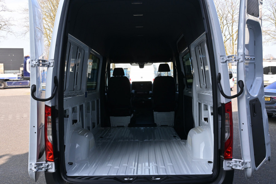 Mercedes-Benz Sprinter 317 CDI L2H2 PTO, Geveerde stoel, Standkachel, MBUX met navigatie en camera