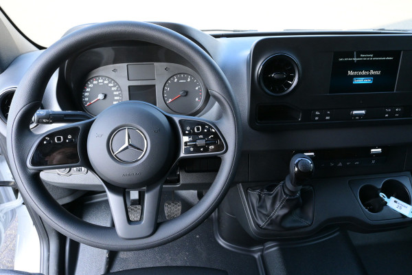 Mercedes-Benz Sprinter 317 CDI L2H2 PTO, Geveerde stoel, Standkachel, MBUX met navigatie en camera