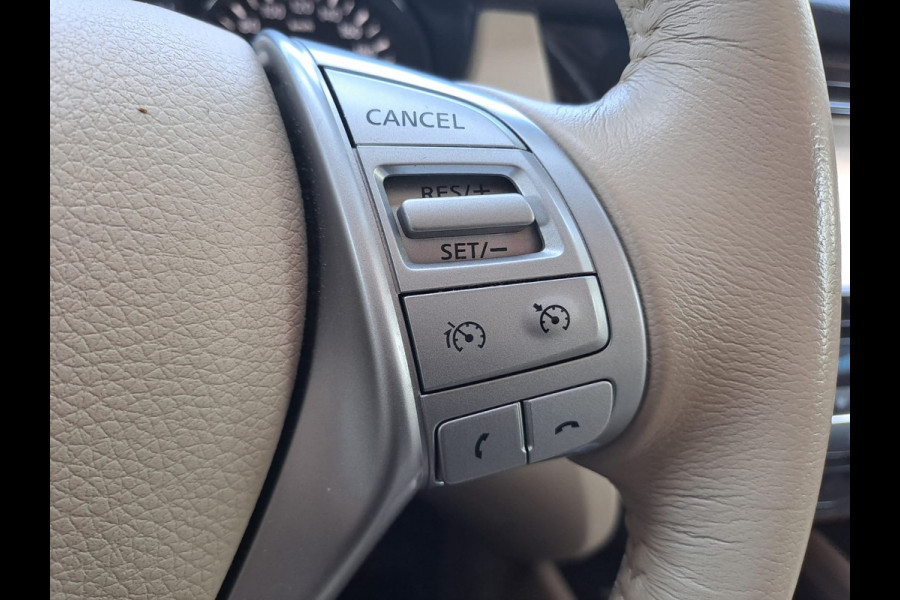 Nissan X-Trail 1.6 DIG-T Tekna 7p. | Pano | Trekhaak | 360 camera | Leder | Stoelverwarming |