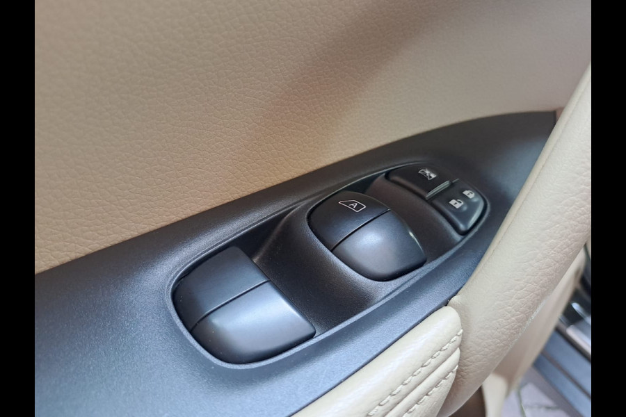 Nissan X-Trail 1.6 DIG-T Tekna 7p. | Pano | Trekhaak | 360 camera | Leder | Stoelverwarming |
