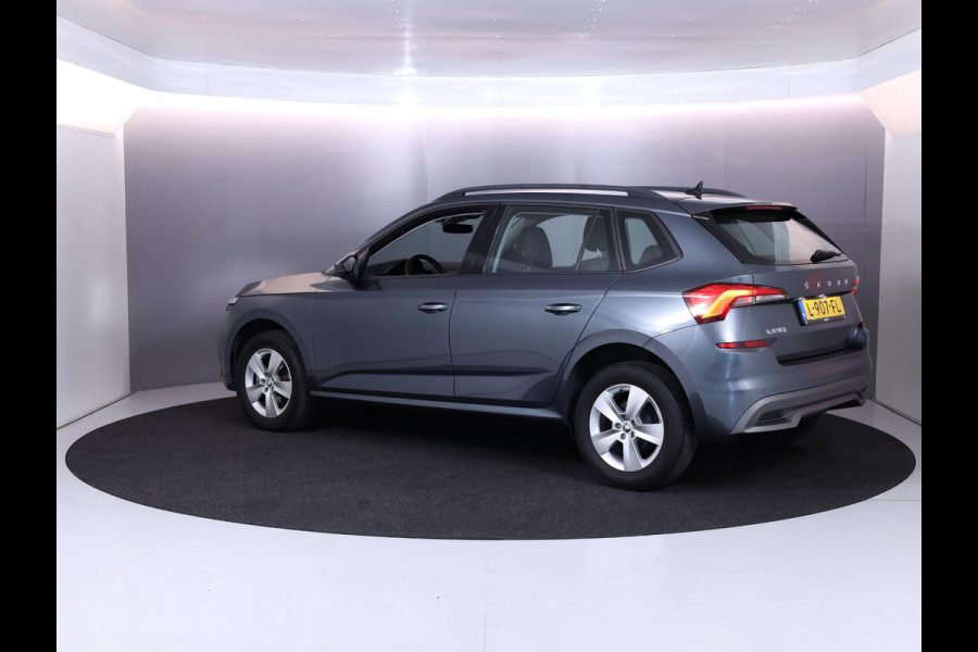 Škoda Kamiq 1.0 TSI Ambition 110 PK | Navigatie via app | Parkeersensoren | LM velgen |