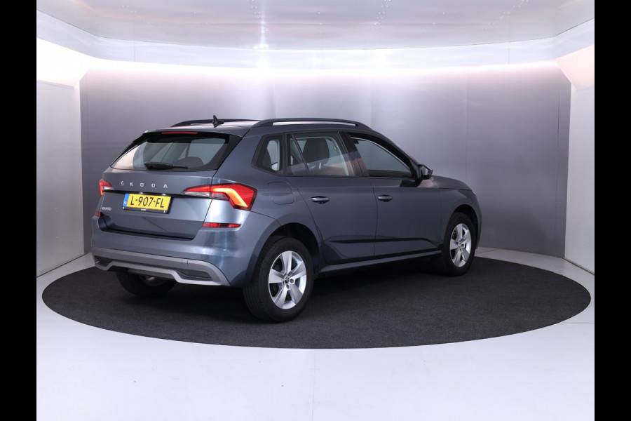 Škoda Kamiq 1.0 TSI Ambition 110 PK | Navigatie via app | Parkeersensoren | LM velgen |