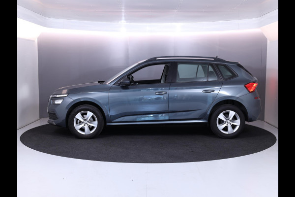 Škoda Kamiq 1.0 TSI Ambition 110 PK | Navigatie via app | Parkeersensoren | LM velgen |