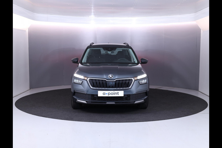 Škoda Kamiq 1.0 TSI Ambition 110 PK | Navigatie via app | Parkeersensoren | LM velgen |