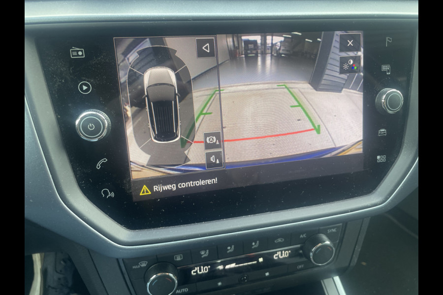 Seat Arona 1.0 TSI Style Business Intense Navigatie / Camera / Adaptieve Cruise