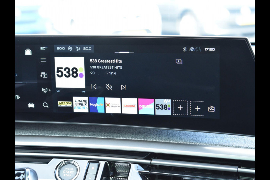 Peugeot 3008 1.2 Hybrid 136 GT SCHUIFDAK | ELEKTRISCHE STOEL- EN ACHTERKLEP BEDIENING | NAVI & CARPLAY | 360° CAMERA