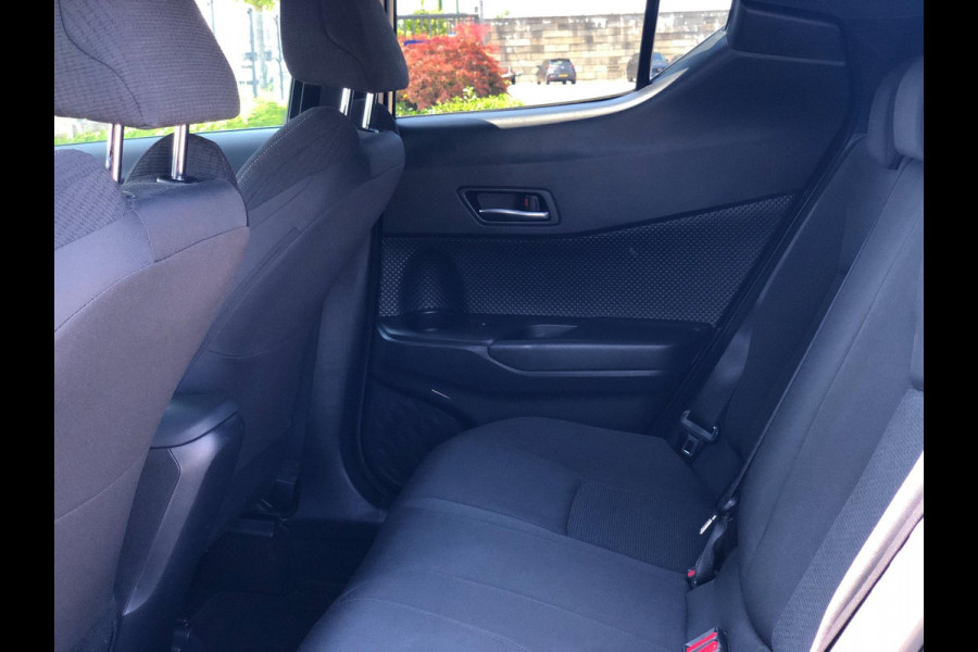 Toyota C-HR 1.8 Hybrid Dynamic | Navi, Cruise, Clima, Stoelverw., DAB, Camera | NAP |