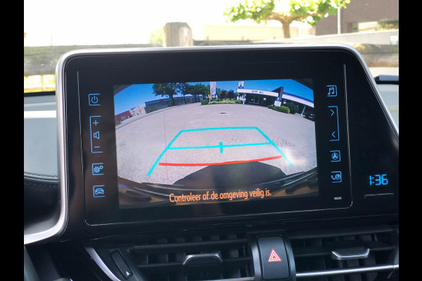 Toyota C-HR 1.8 Hybrid Dynamic | Navi, Cruise, Clima, Stoelverw., DAB, Camera | NAP |