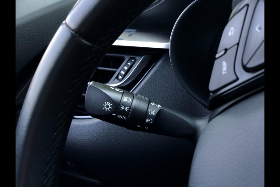 Toyota C-HR 1.8 Hybrid Dynamic | Navi, Cruise, Clima, Stoelverw., DAB, Camera | NAP |