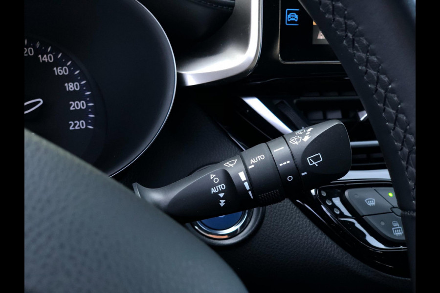 Toyota C-HR 1.8 Hybrid Dynamic | Navi, Cruise, Clima, Stoelverw., DAB, Camera | NAP |