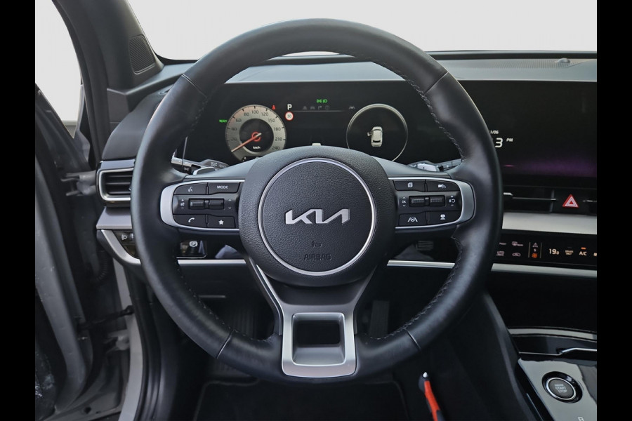 Kia Sportage 1.6 T-GDi Hybrid Dark Edition | Elektr. Stoelen | Adapt. Cruise | Stoel- en Stuurverwarming | Navi | Camera |