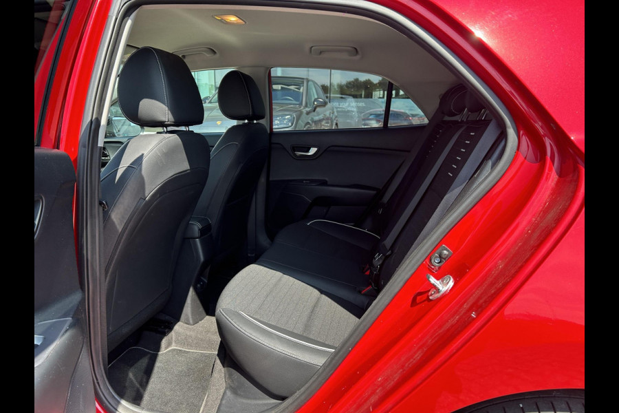 Kia Rio 1.0 T-GDi MHEV GT-Line Climate Control | Navigatie | Lichtmetalen velgen | Achteruitrijcamera | Stoel en stuurwielverwarming | Cruise |