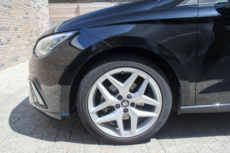 Seat Ibiza 1.0 TSI FR Business Intense PANO, CAMERA, BEATS, STOELVW
