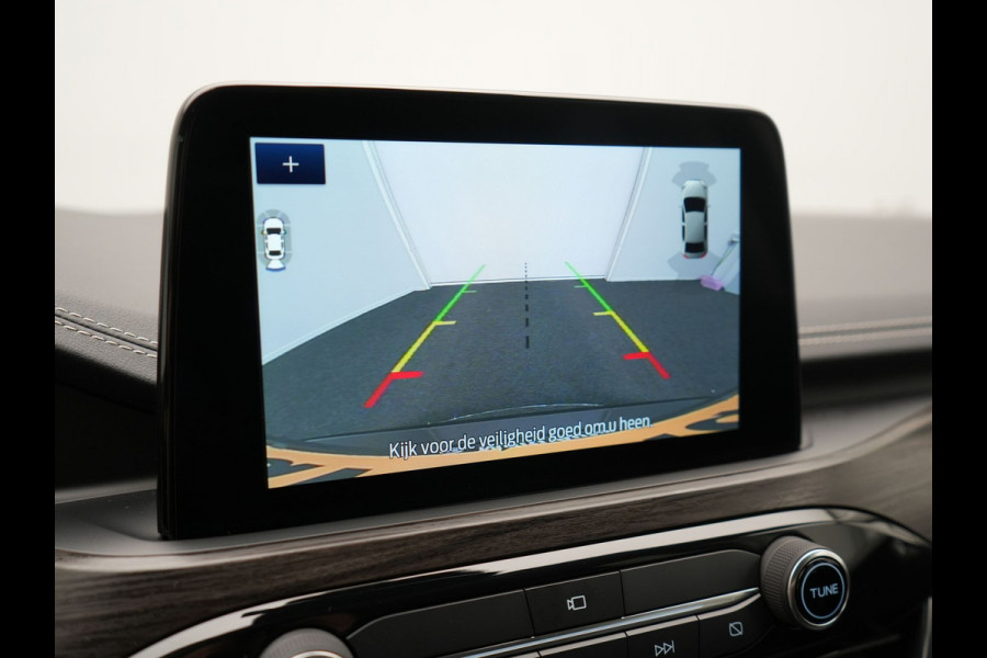 Ford Kuga 2.5 Vignale Plug In Hybrid 225pk PHEV | Lederen Sportstoelen Memory | Adaptive Cruise | Bang & Olufsen | Navigatie | Camera | Apple Carplay | Virtual | DAB | L.M. 20" | LED Koplampen |
