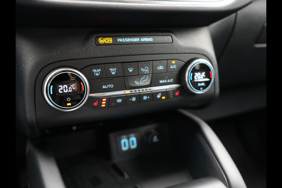 Ford Kuga 2.5 Vignale Plug In Hybrid 225pk PHEV | Lederen Sportstoelen Memory | Adaptive Cruise | Bang & Olufsen | Navigatie | Camera | Apple Carplay | Virtual | DAB | L.M. 20" | LED Koplampen |
