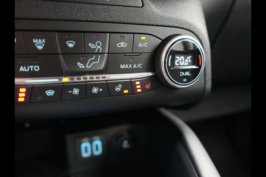 Ford Kuga 2.5 Vignale Plug In Hybrid 225pk PHEV | Lederen Sportstoelen Memory | Adaptive Cruise | Bang & Olufsen | Navigatie | Camera | Apple Carplay | Virtual | DAB | L.M. 20" | LED Koplampen |