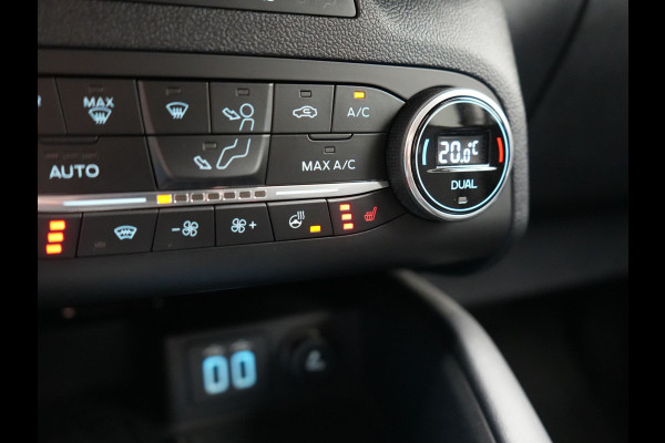Ford Kuga 2.5 Vignale Plug In Hybrid 225pk PHEV | Lederen Sportstoelen Memory | Adaptive Cruise | Bang & Olufsen | Navigatie | Camera | Apple Carplay | Virtual | DAB | L.M. 20" | LED Koplampen |