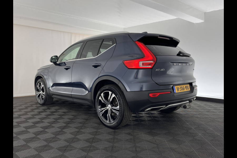 Volvo XC40 1.5 T5 Twin Engine Inscription (INCL-BTW) *PANO | LUXURY-LEATHER | FULL-LED | HARMAN/KARDON-AUDIO | DIGI-COCKPIT | HEATED-COMFORTSEATS | NAVI-FULLMAP | CARPLAY | TOWBAR | 19''ALU*