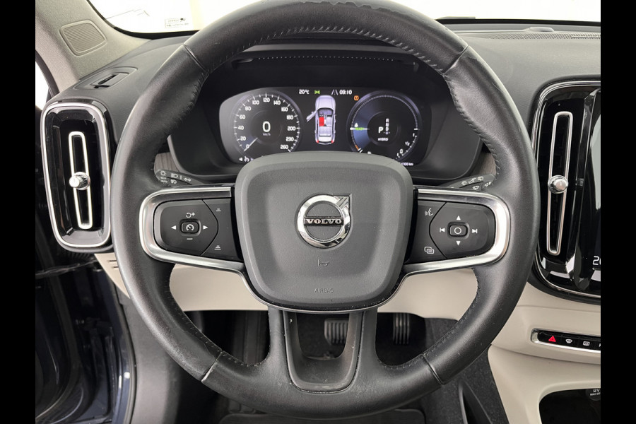 Volvo XC40 1.5 T5 Twin Engine Inscription (INCL-BTW) *PANO | LUXURY-LEATHER | FULL-LED | HARMAN/KARDON-AUDIO | DIGI-COCKPIT | HEATED-COMFORTSEATS | NAVI-FULLMAP | CARPLAY | TOWBAR | 19''ALU*