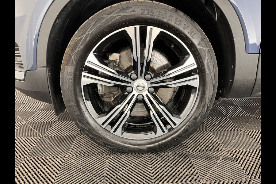 Volvo XC40 1.5 T5 Twin Engine Inscription (INCL-BTW) *PANO | LUXURY-LEATHER | FULL-LED | HARMAN/KARDON-AUDIO | DIGI-COCKPIT | HEATED-COMFORTSEATS | NAVI-FULLMAP | CARPLAY | TOWBAR | 19''ALU*