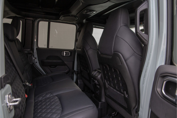 Jeep Wrangler Unlimited 4xe 380pk Brute Richmond Pure Skyview, VOL Nwpr. 155.000,-