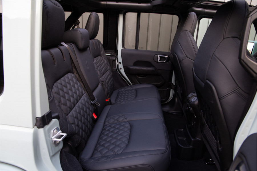 Jeep Wrangler Unlimited 4xe 380pk Brute Richmond Pure Skyview, VOL Nwpr. 155.000,-